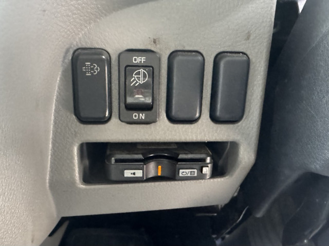 三菱ふそう キャンター 小型 バン 2PG-FEB50(97710) 27枚目