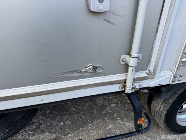 三菱ふそう キャンター 小型 バン 2PG-FEB50(97710) 42枚目