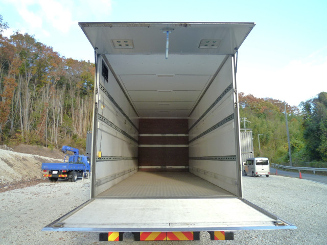 三菱ふそう ファイター 増トン バン 2KG-FK65FY(97715) 14枚目