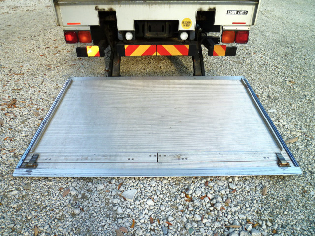 三菱ふそう ファイター 増トン バン 2KG-FK65FY(97715) 16枚目