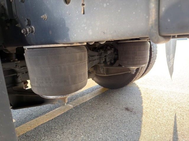 いすゞ フォワード 増トン 冷蔵冷凍バン 2PG-FSR90T2(97716) 14枚目