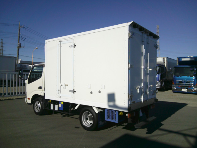 日野 デュトロ 小型 冷蔵冷凍バン 2RG-XZC605(97717) 7枚目