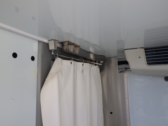 スズキ キャリィ 軽 冷蔵冷凍バン EBD-DA16T(97718) 21枚目