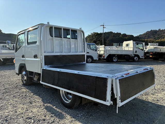 三菱ふそう キャンター 小型 Wキャブ 2RG-FBA20(97719) 13枚目