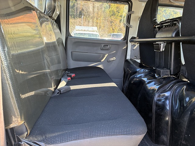 三菱ふそう キャンター 小型 Wキャブ 2RG-FBA20(97719) 22枚目