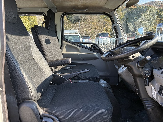 三菱ふそう キャンター 小型 Wキャブ 2RG-FBA20(97719) 25枚目