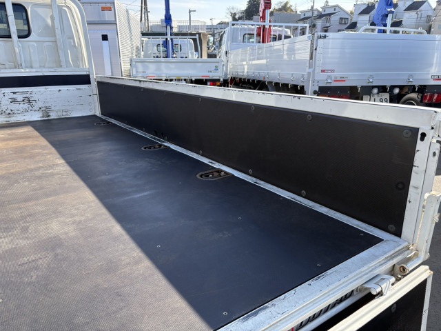 日野 デュトロ 小型 平ボディ 2RG-XZU605M(97721) 11枚目