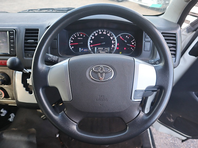 トヨタ ハイエース 小型 バン CBA-TRH214W(97723) 4枚目