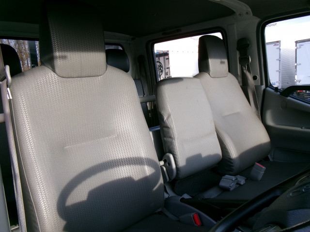 トヨタ ダイナ 小型 Wキャブ 2RG-XZU605(97724) 10枚目