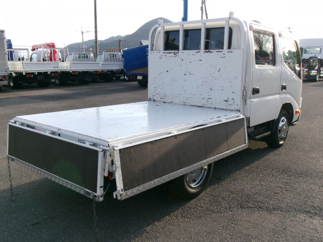 トヨタ ダイナ 小型 Wキャブ 2RG-XZU605(97724) 29枚目