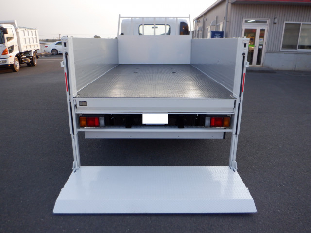 いすゞ エルフ 小型 平ボディ 2RG-NPR88YN(97726) 4枚目