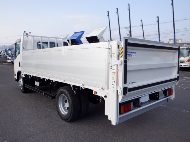 いすゞ エルフ 小型 平ボディ 2RG-NPR88YN(97726) 7枚目