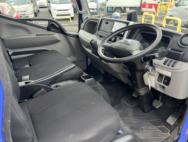 日産自動車 アトラス 小型 平ボディ（クレーン付） 2RG-FBAVW(97725) 19枚目