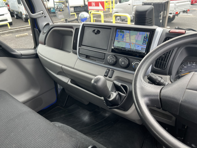 日産自動車 アトラス 小型 平ボディ（クレーン付） 2RG-FBAVW(97725) 24枚目