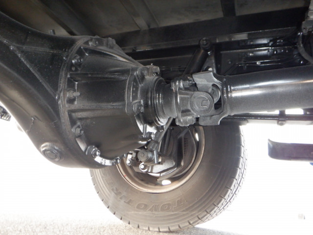 いすゞ エルフ 小型 平ボディ 2RG-NPR88YN(97726) 19枚目