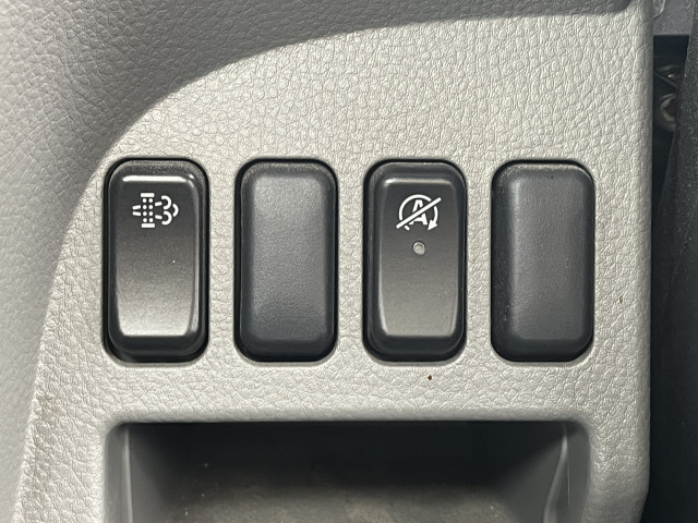 日産自動車 アトラス 小型 平ボディ（クレーン付） 2RG-FBAVW(97725) 29枚目