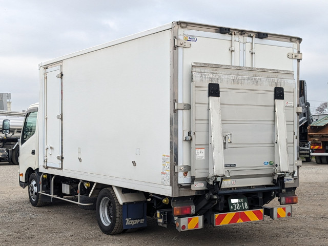 日野 デュトロ 小型 冷蔵冷凍バン 2RG-XZU712M(97727) 4枚目