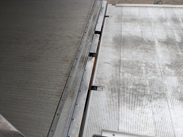 日野 デュトロ 小型 冷蔵冷凍バン 2RG-XZU712M(97727) 12枚目