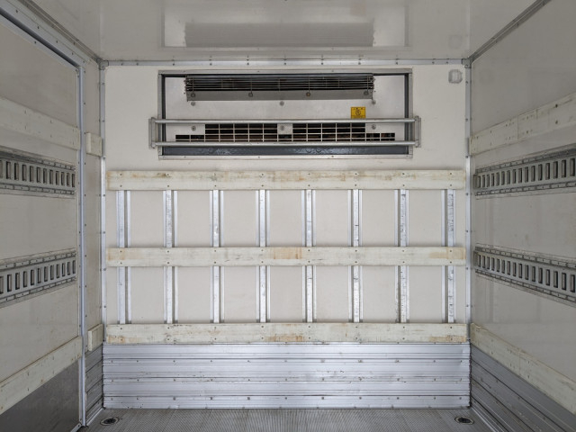 日野 デュトロ 小型 冷蔵冷凍バン 2RG-XZU712M(97727) 19枚目