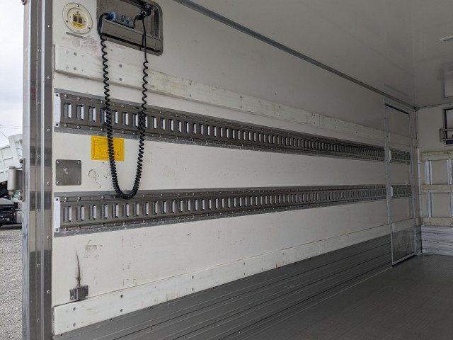 日野 デュトロ 小型 冷蔵冷凍バン 2RG-XZU712M(97727) 22枚目