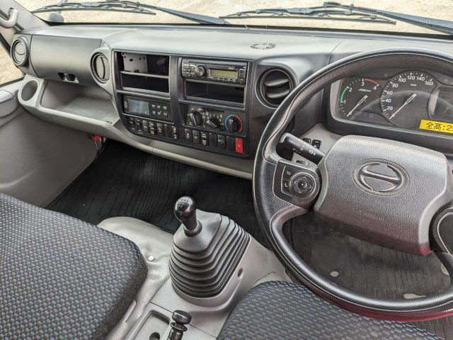 日野 デュトロ 小型 冷蔵冷凍バン 2RG-XZU712M(97727) 40枚目