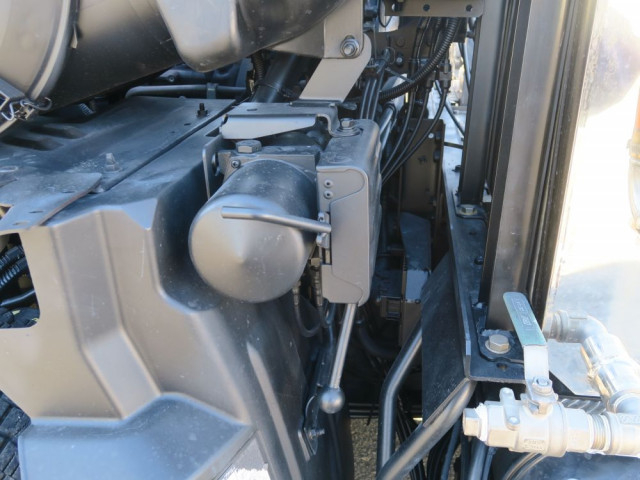 UDトラックス（日産） クオン 大型 トラクタ QPG-GK5XAD(97742) 43枚目