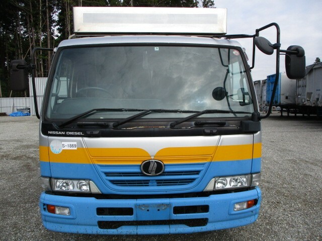 UDトラックス（日産） コンドル 中型 平ボディ PB-MK36B(7282) 2枚目