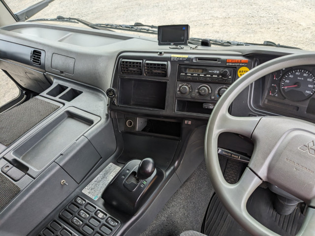 三菱ふそう スーパーグレート 大型 トラクタ QDG-FV50VJR(109866) 28枚目