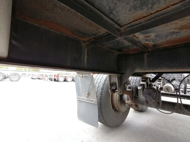 Fullhalf other Large 20ft container chassis trailer KFKHG340(5661) 15枚目