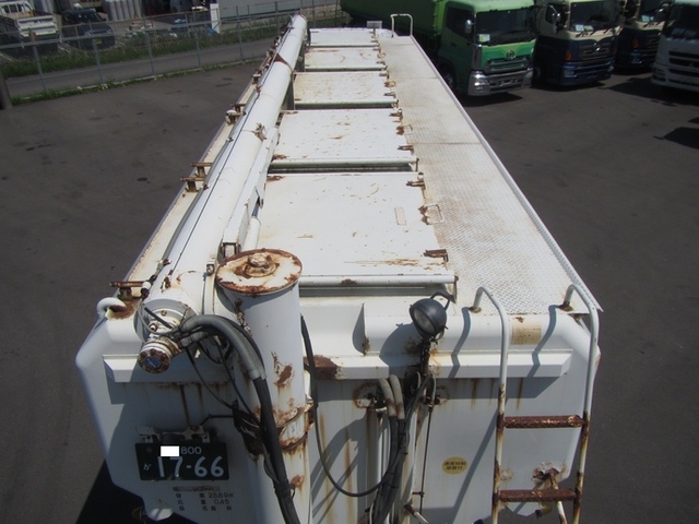 いすゞ ギガ 大型 粉粒体運搬車 PDG-CXZ77V8(9669) 11枚目