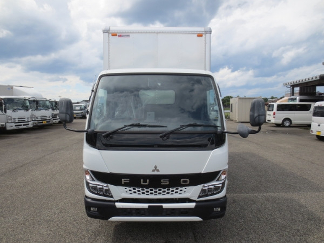 三菱ふそう キャンター 小型 バン 2RG-FEA20(87526) 6枚目