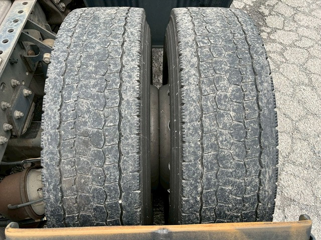 日野 プロフィア 大型 トラクタ LKG-SH1EDAG(109392) 46枚目