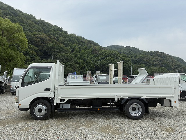 トヨタ ダイナ 小型 平ボディ BDG-XZU344(110143) 4枚目