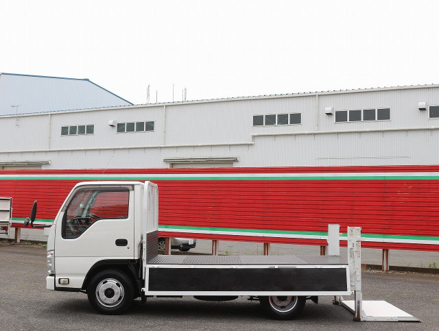 いすゞ エルフ 小型 平ボディ TRG-NJR85A(109374) 24枚目