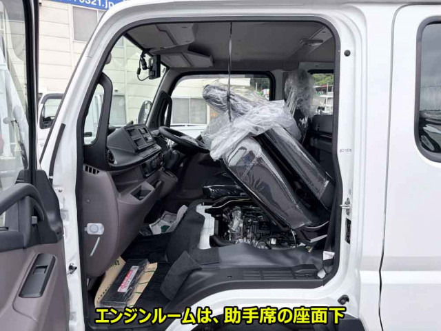 三菱ふそう キャンター 小型 Wキャブ 2RG-FBA20(111986) 28枚目