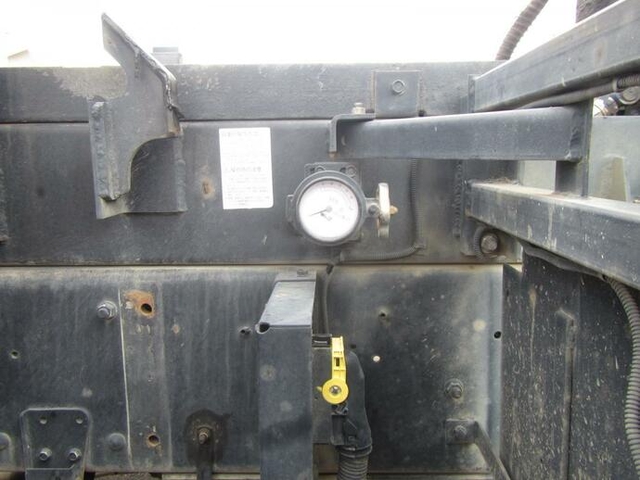 Nissan UD quon Large Soil dump QKG-CW5XL(10717) 21枚目