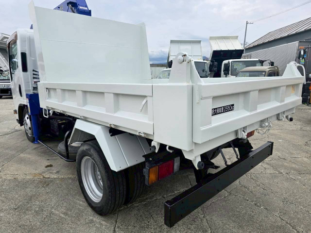 マツダ タイタン 小型 土砂ダンプ TKG-LMR85N(109900) 9枚目