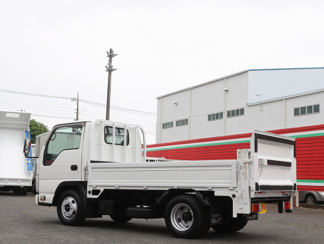 いすゞ エルフ 小型 平ボディ TRG-NJR85A(109374) 48枚目