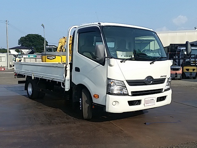 日野 デュトロ 中型 平ボディ TKG-XZU710M(8242) 11枚目