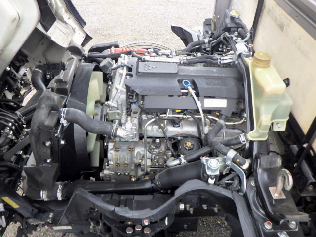 三菱ふそう キャンター 小型 平ボディ 2RG-FEAV0(111461) 30枚目