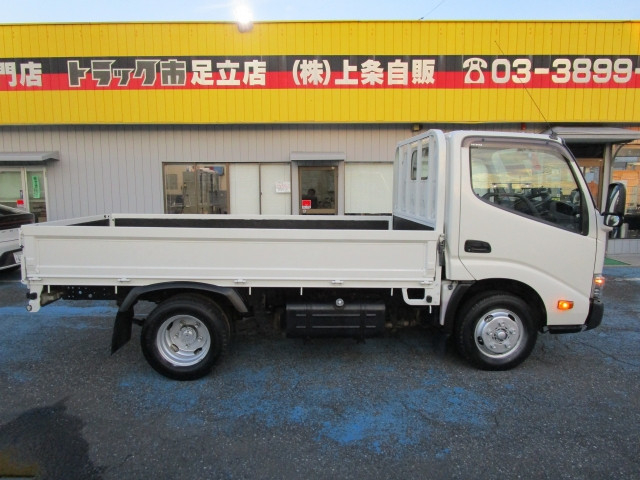 日野 デュトロ 小型 平ボディ TPG-XZU605M(112325) 8枚目
