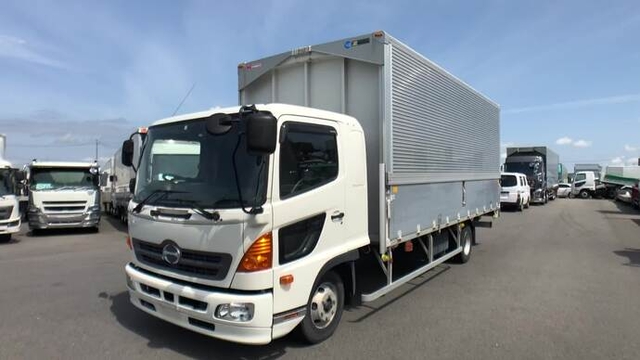 日野 レンジャー 中型 ウィング TKG-FD9JLAA(34692) 1枚目