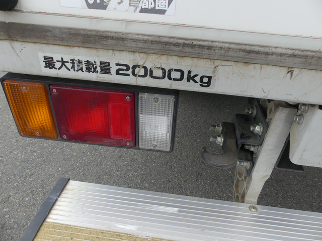 いすゞ エルフ 小型 バン TRG-NLR85AN(57243) 57枚目