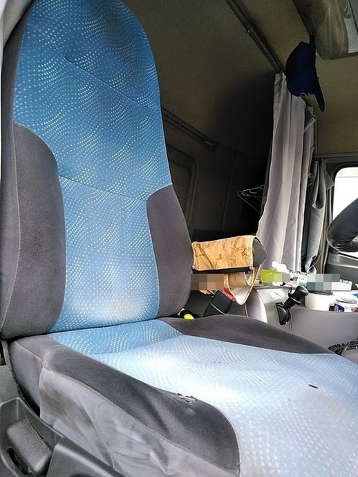 Nissan UD quon Large Freezer wing body PKG-CD4ZA(3861) 25枚目