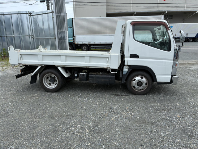 三菱ふそう キャンター 小型 土砂ダンプ TKG-FBA30(109200) 4枚目