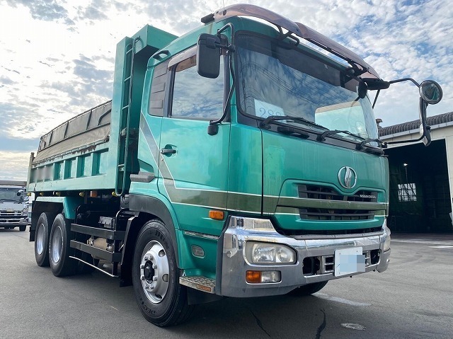 UDトラックス（日産） クオン 大型 土砂ダンプ ADG-CW4XL(11688) 4枚目