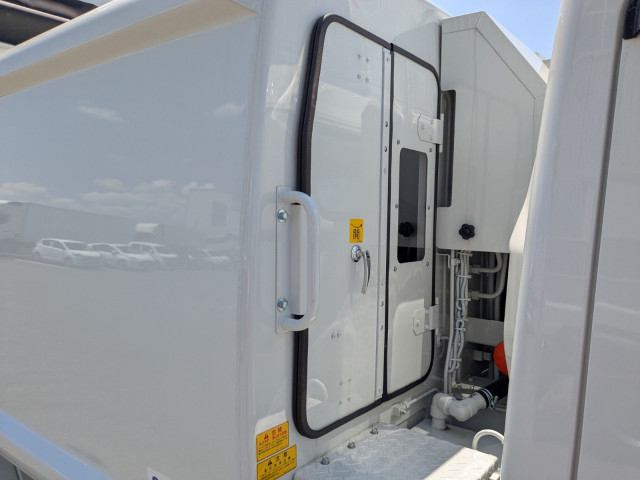 三菱ふそう キャンター 小型 塵芥車（プレス式） 2RG-FEAV0(108605) 34枚目