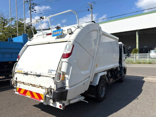 日野 レンジャー 中型 塵芥車（プレス式） 2KG-FC2ABA(111704) 3枚目