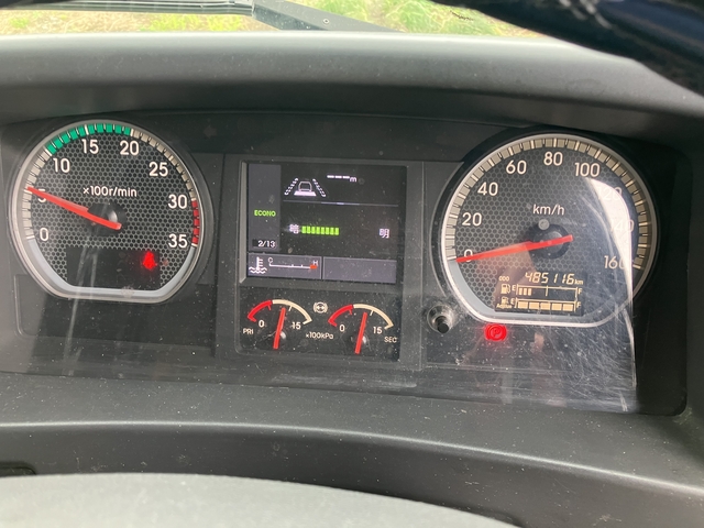 いすゞ フォワード 中型 ウィング 2RG-FRR90T2(106427) 20枚目