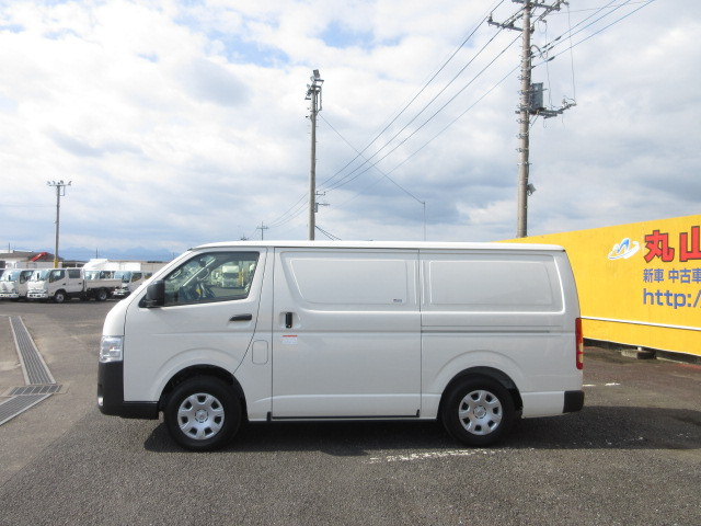 トヨタ ハイエース 小型 冷蔵冷凍バン 3DF-GDH206V(113288) 5枚目
